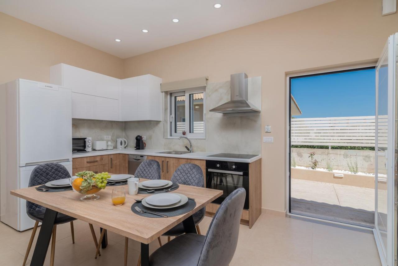 Spartakos Luxury Villa 2 Koukounaria Ngoại thất bức ảnh